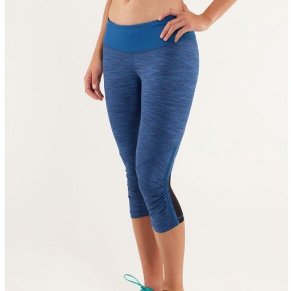 Lululemon Run For Your Life Crop Wee Are‎ From Space Limitless Blue Black size 6 - Picture 2 of 8
